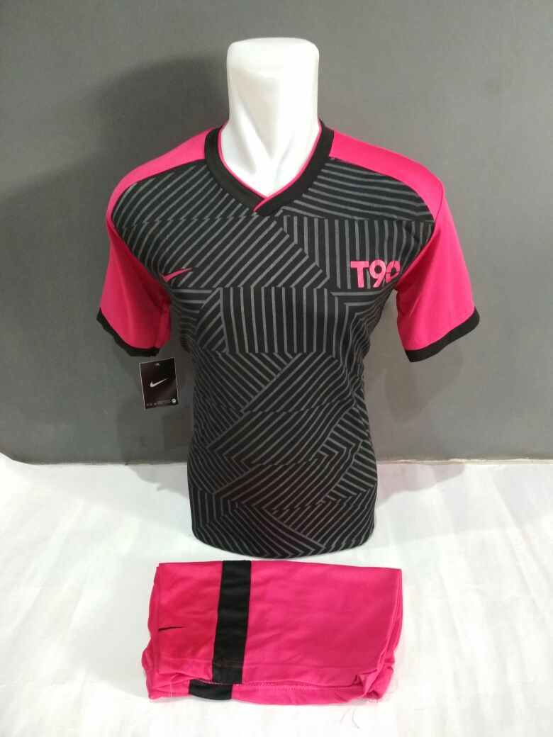 Baju Futsal Nike T90 Hitam Pink